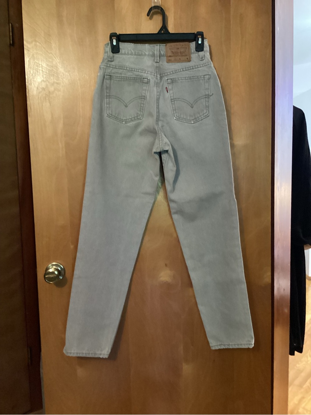 Levi's Light Gray High-Rise Straight Jeans